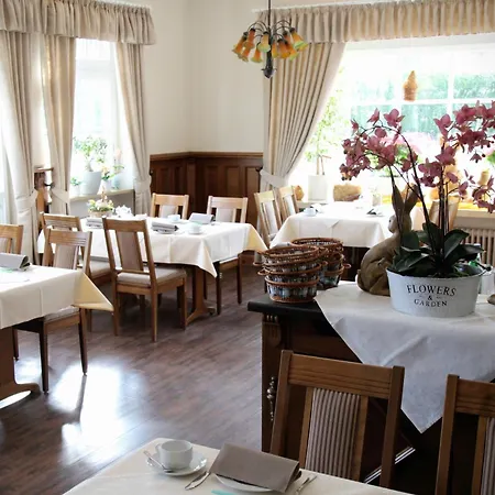 Garni Landgasthof Luechau Hotel