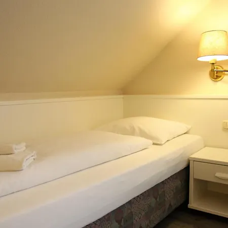 Garni Landgasthof Luechau Hotel 3*