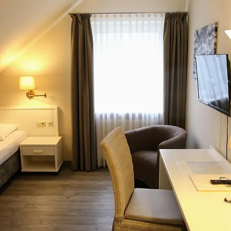 Hotel Garni Landgasthof Luechau Mussen (Lauenburg)